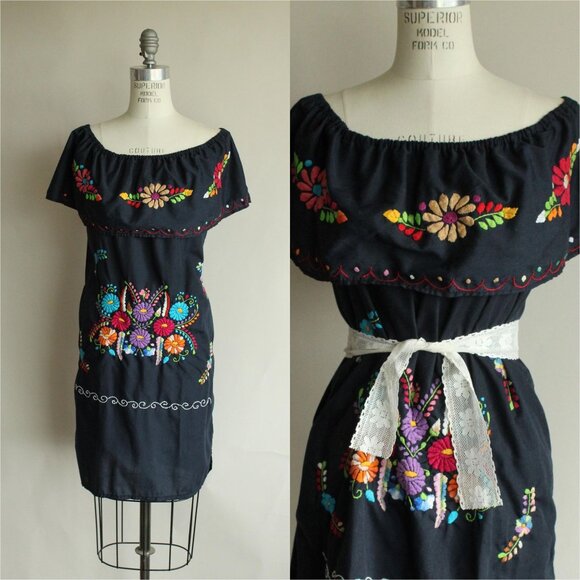 Vintage 1980s 1990s Dress, Volup Navy Blue Mexican Oaxaca Embroidered Floral - Picture 1 of 9